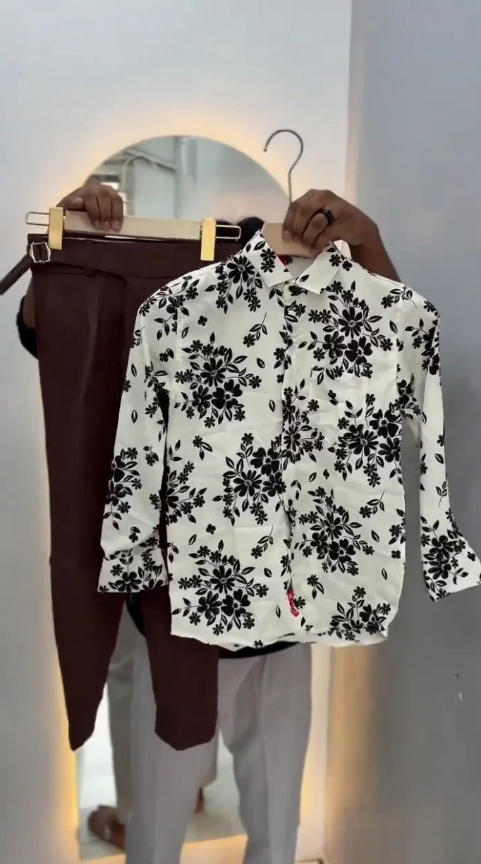 Men Dark Blue Leaf Print Shirt - Image 7