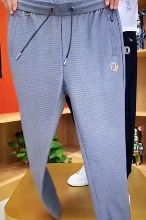 Men Solid Pure Cotton Joggers